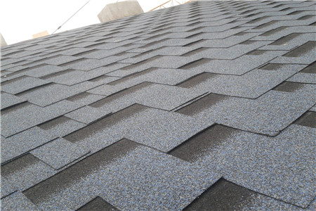 瀝青瓦的使用年限是多久？有哪些注意事項？