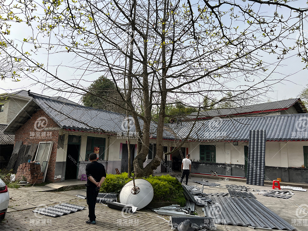 100-200平方房子鋪多少合成樹脂瓦？總費用多少錢？